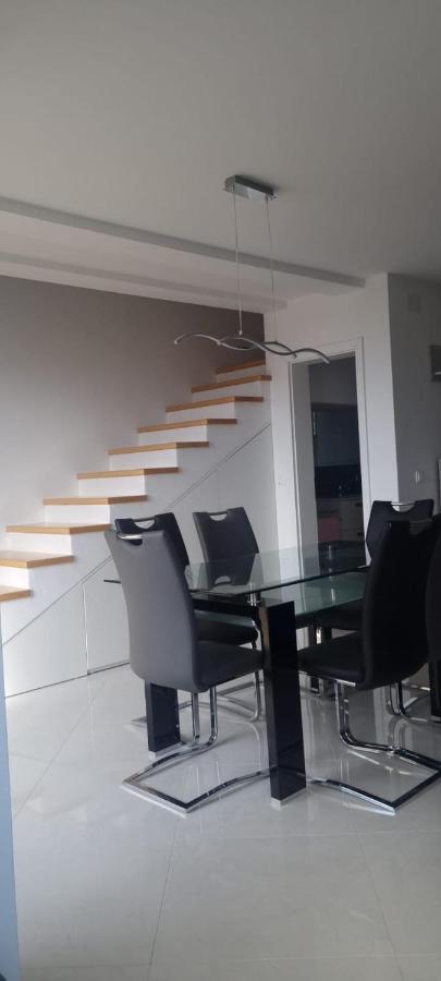 Apartmani Lanterna Krk Town Exterior foto